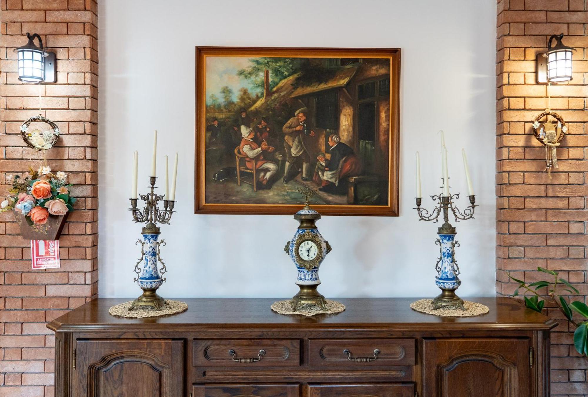 5.Evszak Hotel Sfântu Gheorghe Bagian luar foto